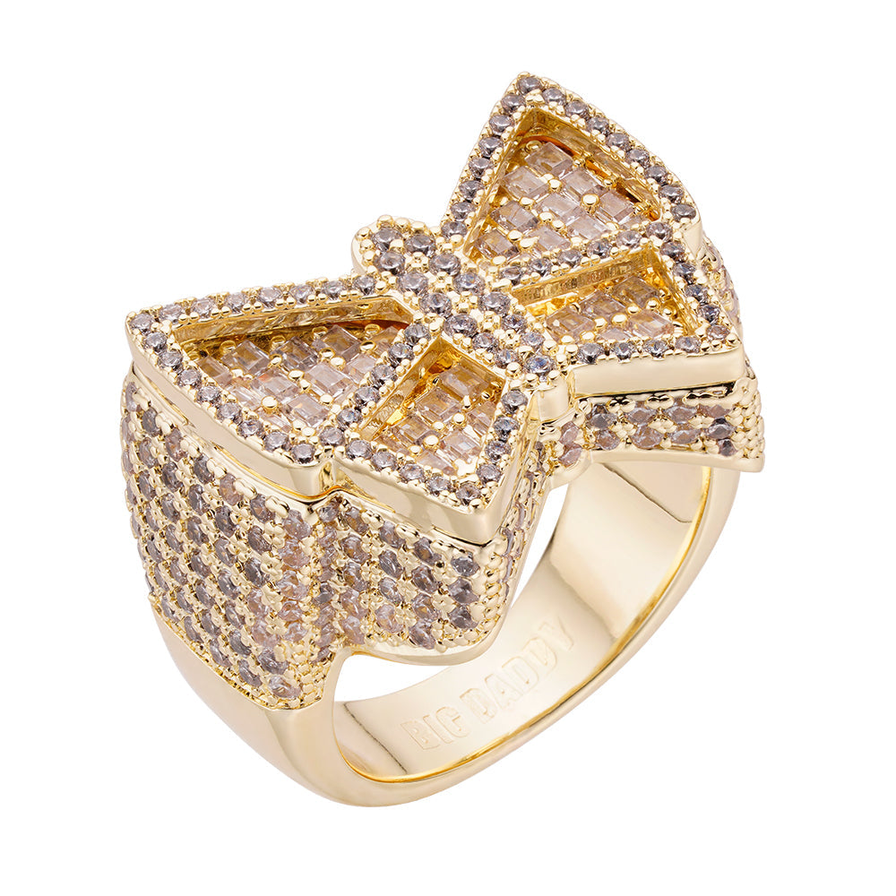 Big Daddy Butterfly Iced Out Diamond Ring Hoofdafbeelding