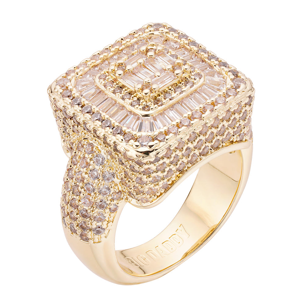 Big Daddy Conqueror Iced Out Baguette Diamond Ring Hoofdafbeelding